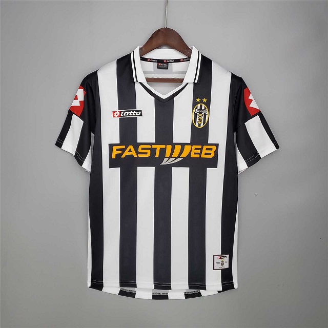 AAA Quality Juventus 01/02 Home Soccer Jersey